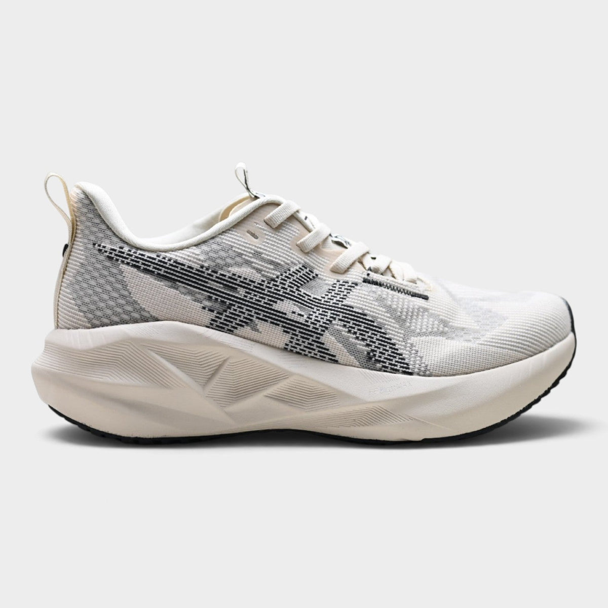ASICS Novablast 5 Women's Responsive Running Shoes