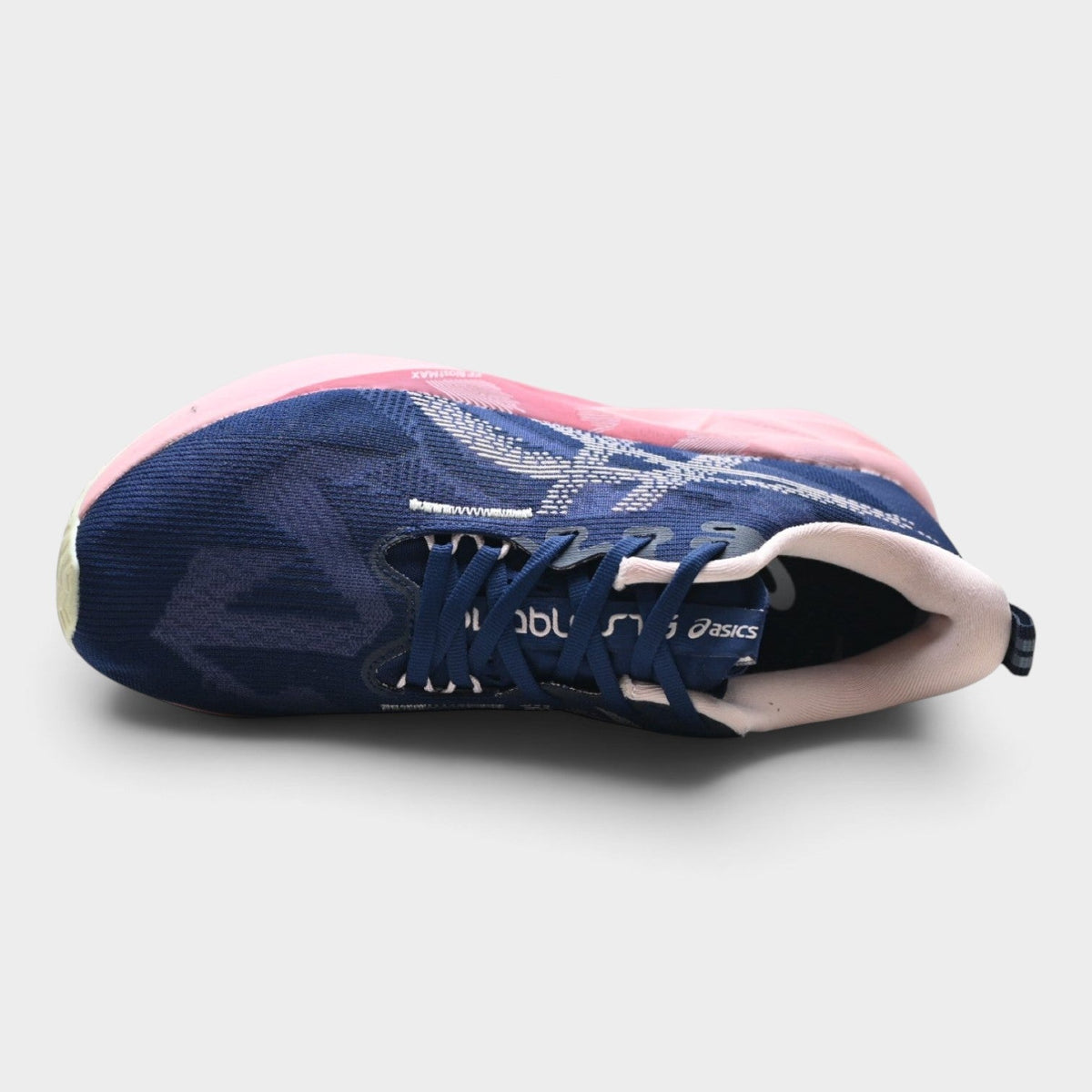 ASICS Novablast 5 Women's Responsive Running Shoes