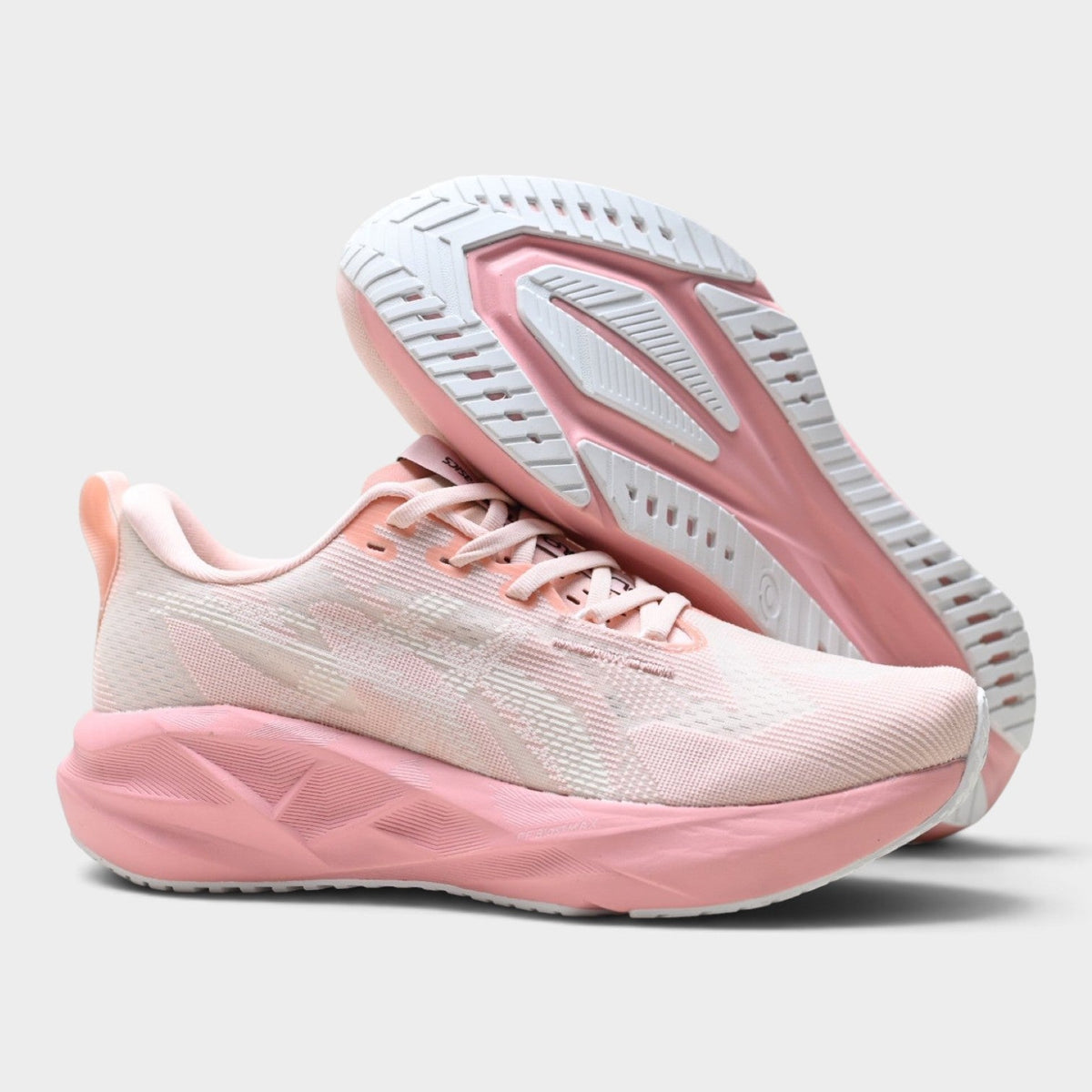 ASICS Novablast 5 Women's Responsive Running Shoes