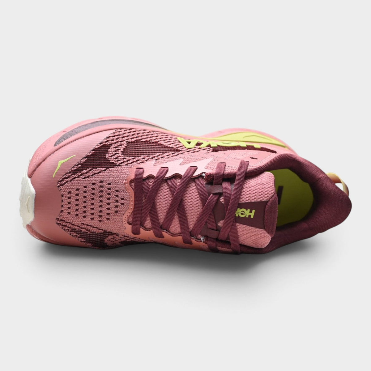 HOKA Challenger 8 Men's Cushioned Trail Running Shoes